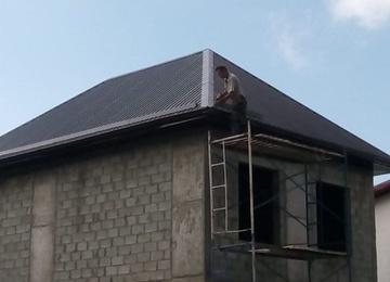 монтаж крыши из металлопрофиля