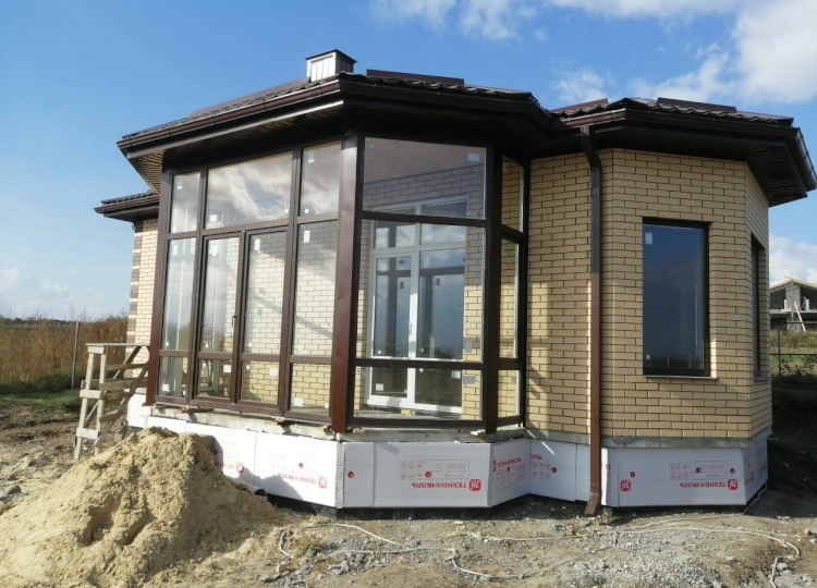 Строительство дома из керамзитобетонного блока